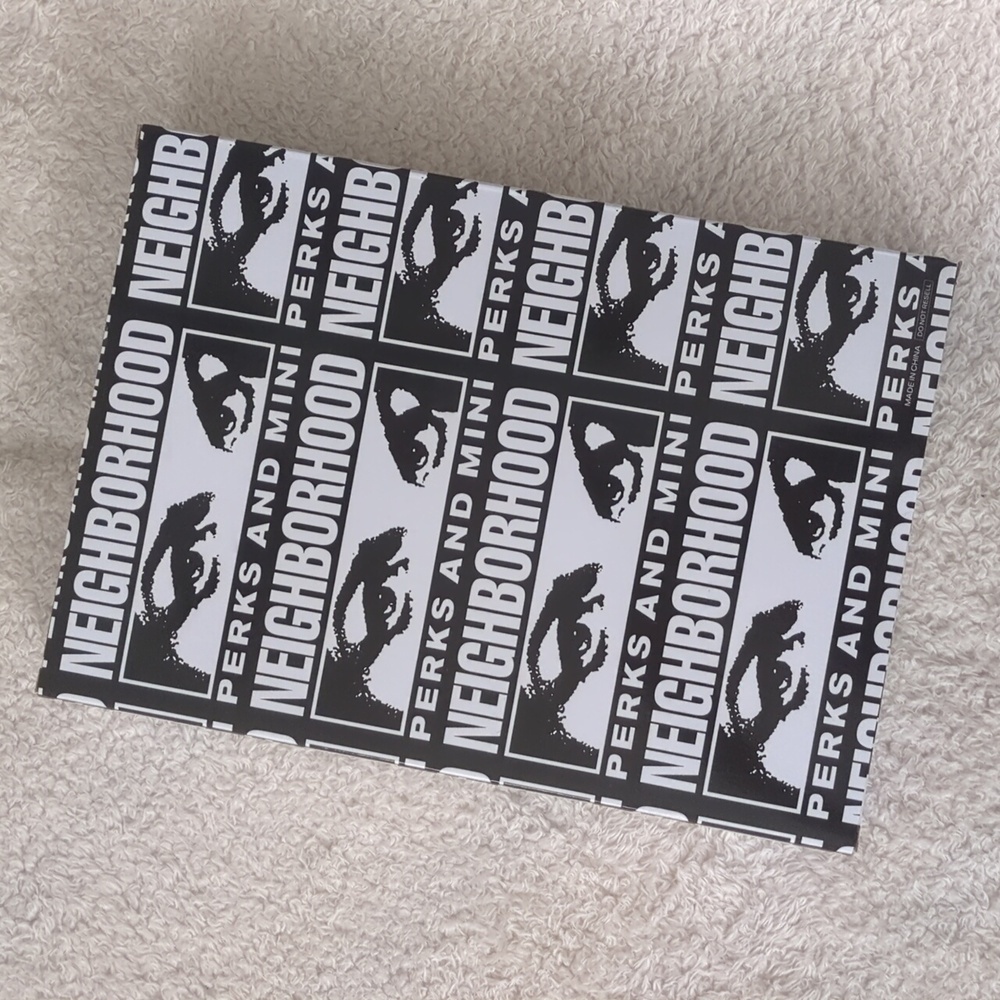 Boxed 🇯🇵 Neighborhood x Perks and Mini Bag